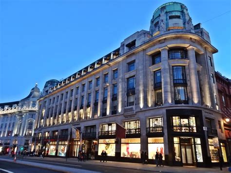 burberry regent st opening hours|burberry regent street address.